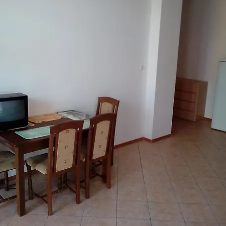 Апартаменты Bautik In Grand Kamelia